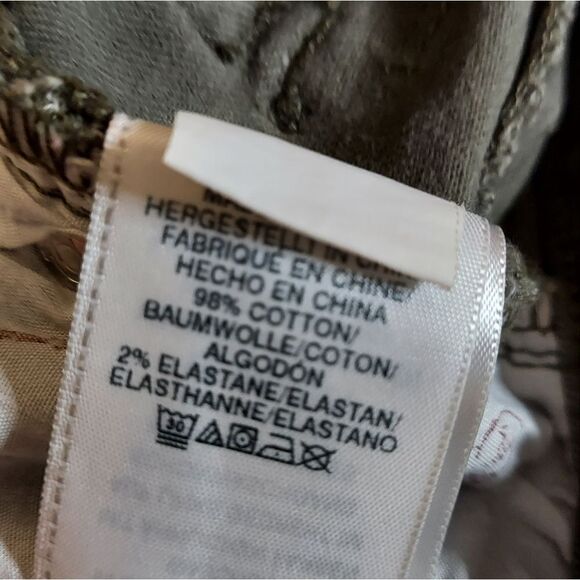 True Religion Jeans Rocco Relaxed Skinny  Stretch Tag size 18 - Picture 10 of 11